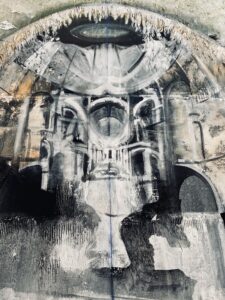 Caverne- Rocaille 120X120cm gesso et aquarelle sur toile 2026
